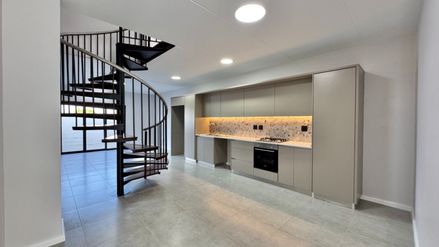 2 Bedroom Property for Sale in Whispering Pines Western Cape